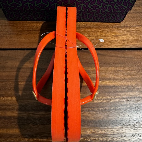 TORY BURCH FLIP FLOP PVC SIZE 5 POPPY RED/LEGACY PAISLEY - Picture 7 of 7